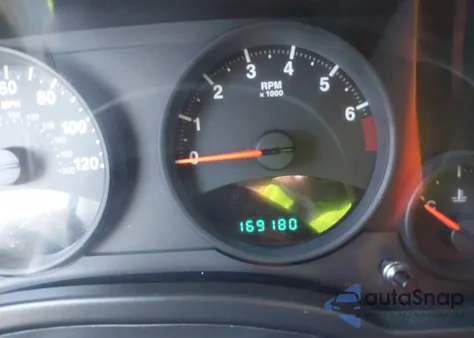 2010 Jeep Compass Sport from USA, damaged, VIN 1J4NT4FB3AD649938